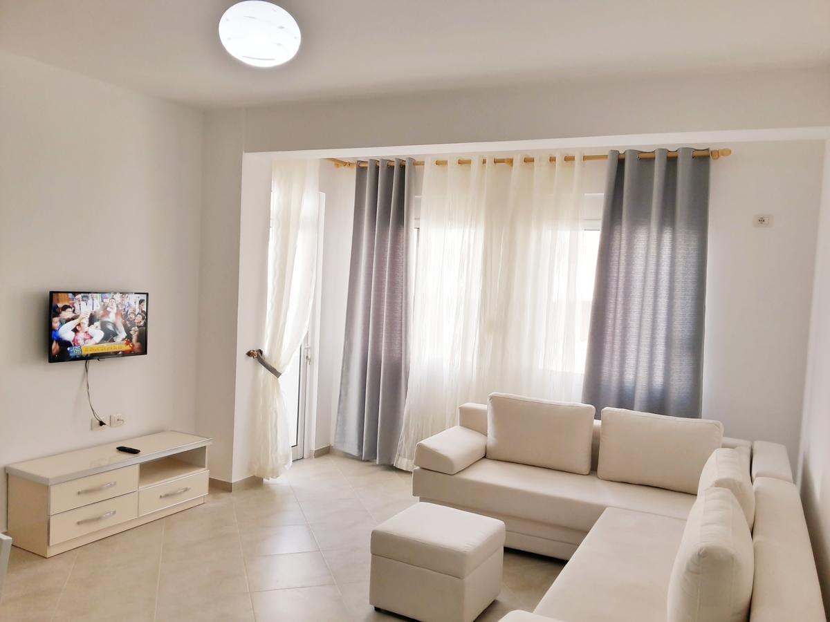 Saranda Apartments Exterior photo